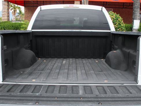 Used 2010 Ford F150 XLT image 8