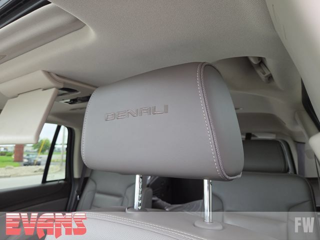 Used 2019 GMC Yukon Denali w/ Denali Ultimate Package AWD/4WD image 25