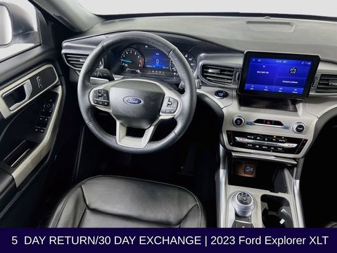 Certified 2023 Ford Explorer XLT w/ Equipment Group 202A AWD/4WD image 27