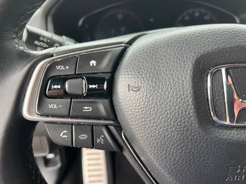 Used 2022 Honda Accord Sport image 15