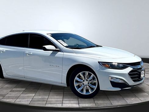 Used 2023 Chevrolet Malibu LT FWD image 3