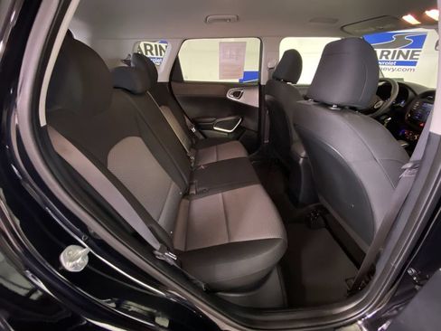 Used 2022 Kia Soul LX w/ Technology Package FWD image 29