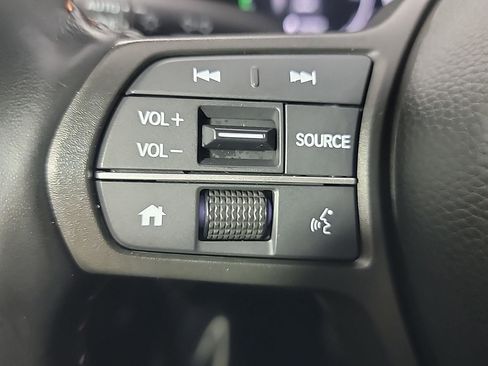 Certified 2025 Honda CR-V Sport image 26