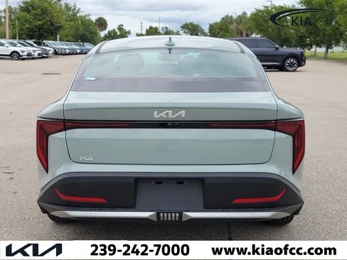 New 2026 Kia K4 FWD image 5
