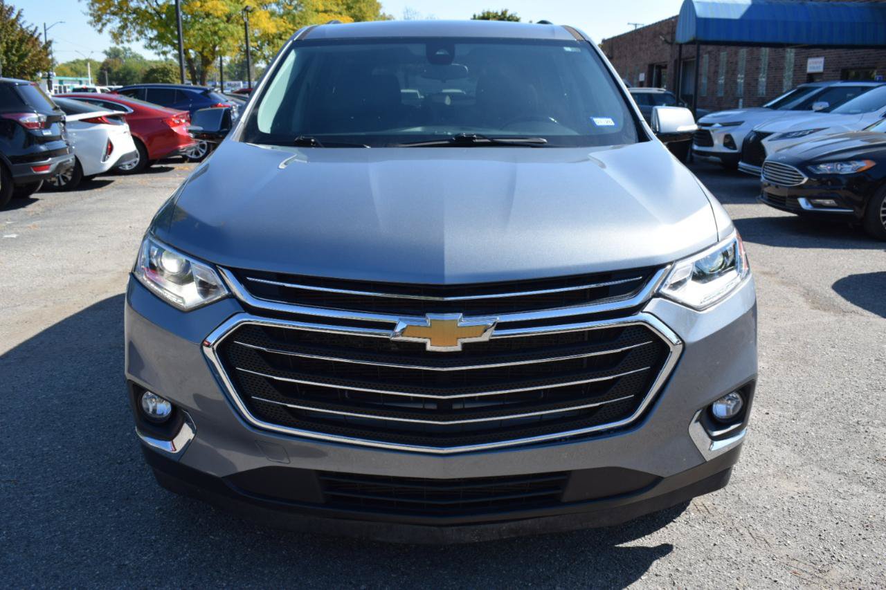 Used 2020 Chevrolet Traverse LT FWD image 3
