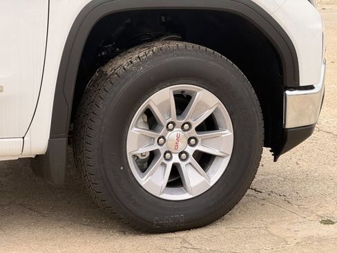 New 2026 GMC Sierra 1500 Pro w/ Pro Value Package image 9