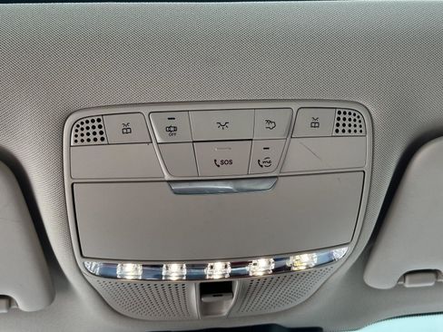 Used 2022 Mercedes-Benz GLC 300 4MATIC image 27