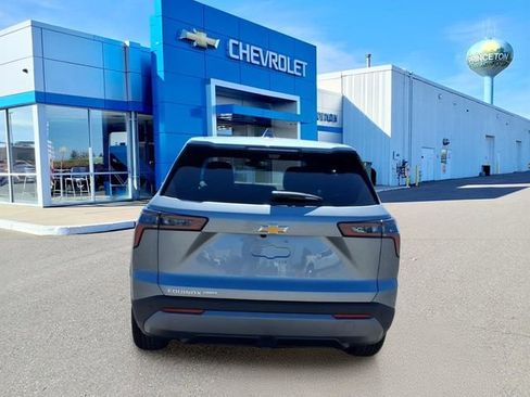 New 2026 Chevrolet Equinox LT AWD/4WD image 4