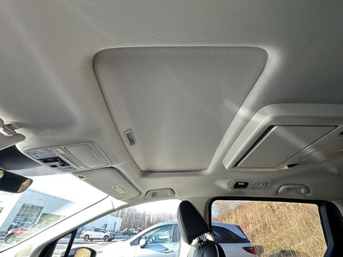 New 2026 Honda Odyssey Touring image 28