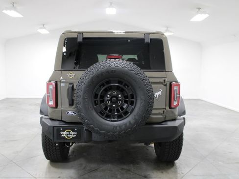 New 2026 Ford Bronco Outer Banks w/ Sasquatch Package AWD/4WD image 7