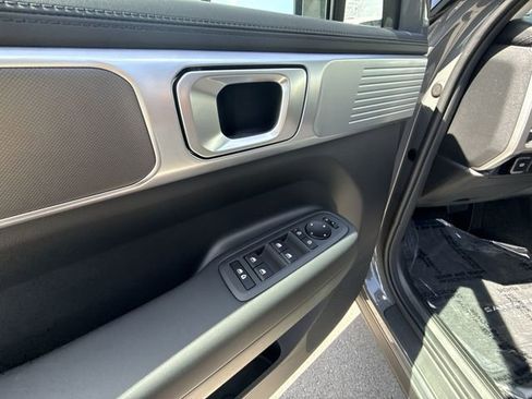 New 2026 Hyundai Santa Fe SE AWD/4WD image 13