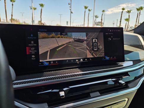 Certified 2025 BMW X7 M60i image 12