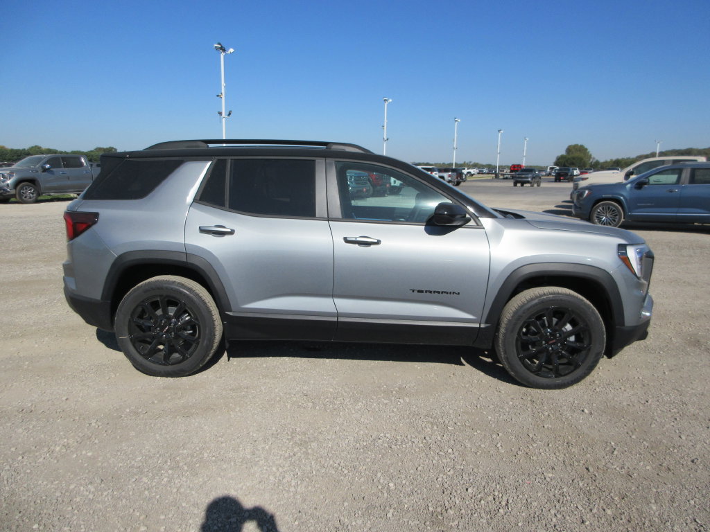 New 2027 GMC Terrain Elevation w/ Black Edition FWD image 3