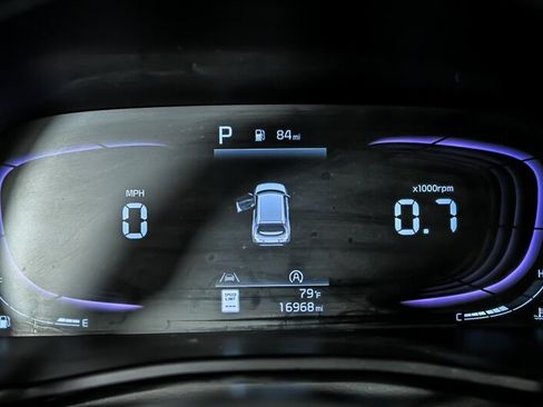Used 2023 Kia Soul LX w/ Option Group 015 FWD image 22