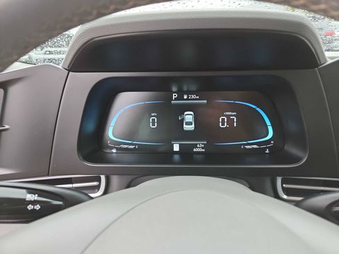 Used 2026 Hyundai Elantra Sport FWD image 26