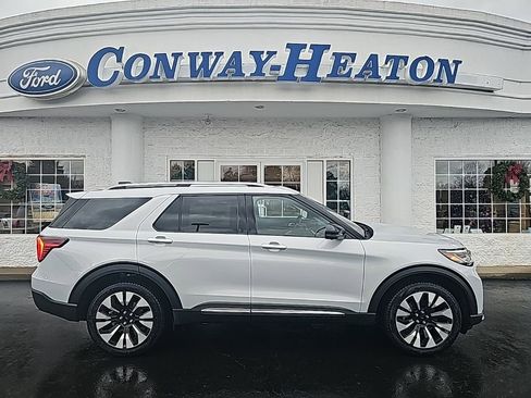 New 2026 Ford Explorer Platinum w/ LUX Leather Package image 1