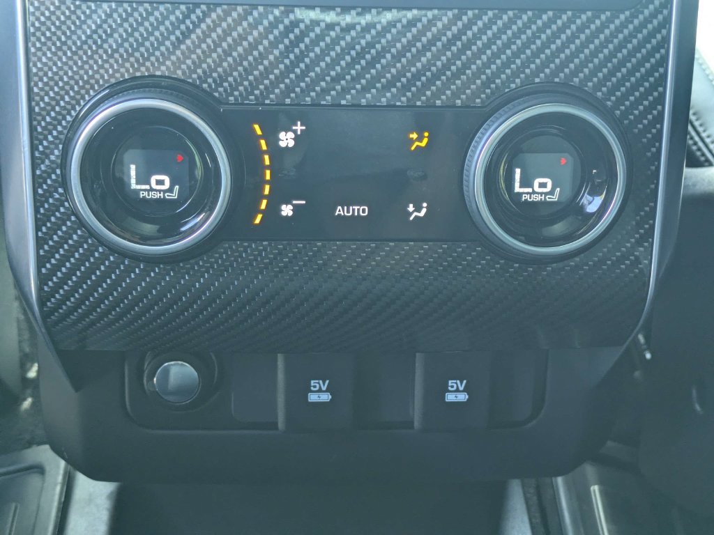Used 2020 Land Rover Range Rover Sport SVR AWD/4WD image 15