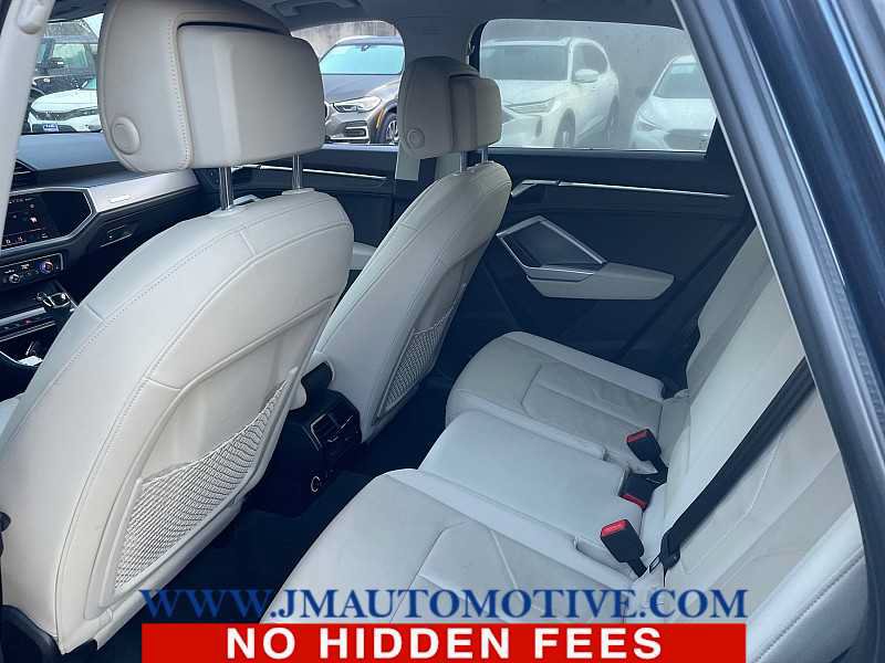 Used 2020 Audi Q3 2.0T Premium Plus AWD/4WD image 3