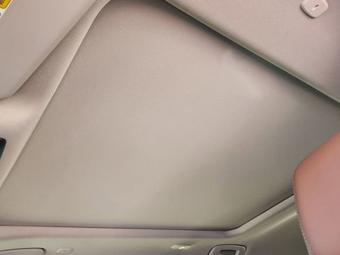 Used 2025 Nissan Rogue Platinum w/ Platinum Premium Package image 23