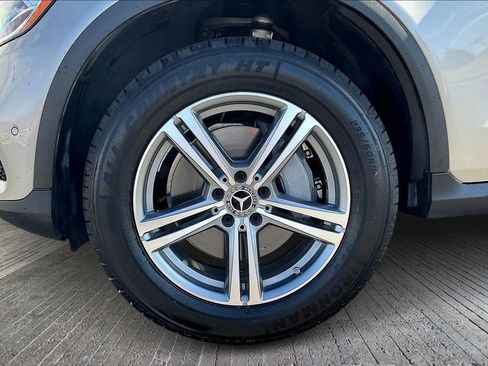 Used 2021 Mercedes-Benz GLC 300 4MATIC image 33