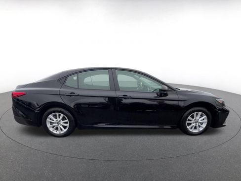 Used 2025 Toyota Camry LE image 15