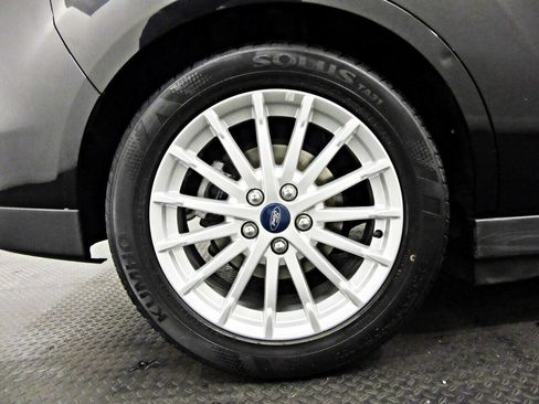 Used 2014 Ford C-MAX SE image 19