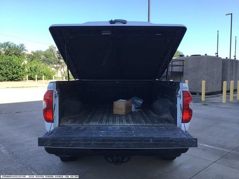 Used 2018 Toyota Tundra SR RWD image 9
