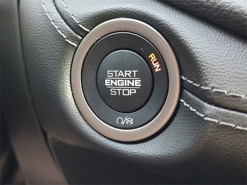 Certified 2023 Dodge Durango SXT w/ Quick Order Package 2BK image 22