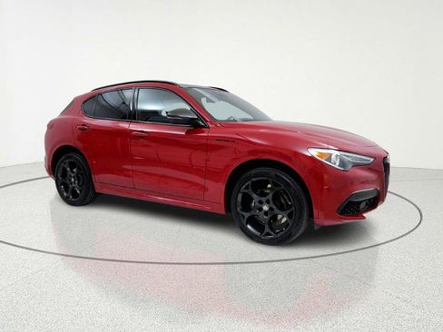 Used 2023 Alfa Romeo Stelvio Estrema image 1