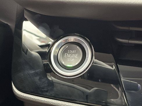 Used 2026 Buick Envision Avenir AWD/4WD image 21