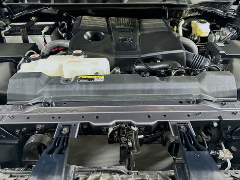 Used 2023 Toyota Tundra Limited RWD image 32