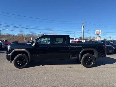 New 2026 GMC Sierra 2500 AT4 w/ AT4 Premium Plus Package image 4