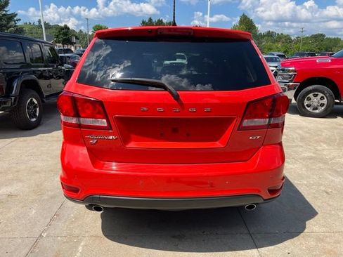 Used 2019 Dodge Journey GT w/ Driver Convenience Group AWD/4WD image 5
