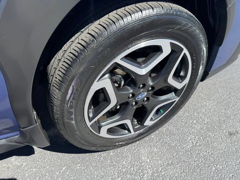 Used 2019 Subaru Crosstrek 2.0i Limited w/ Moonroof Package w/Navigation AWD/4WD image 16