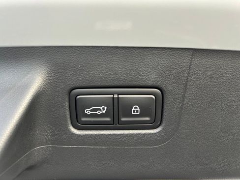 Used 2025 Hyundai Santa Fe Calligraphy image 32