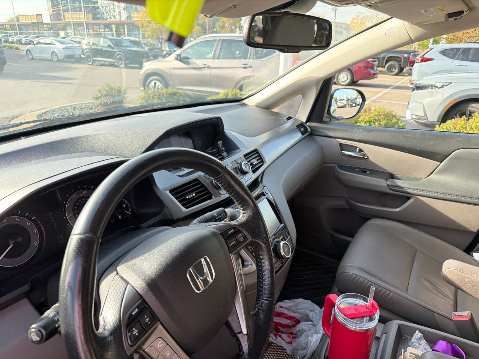 Used 2015 Honda Odyssey Touring image 9