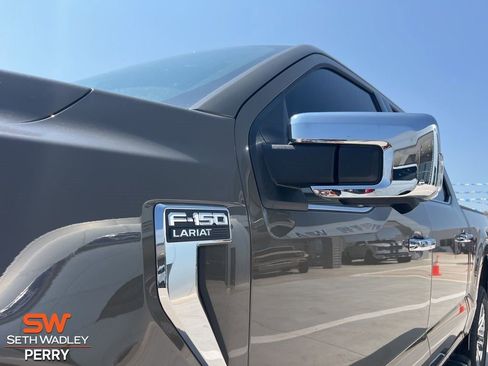 New 2025 Ford F150 Lariat w/ Equipment Group 501A Mid image 15