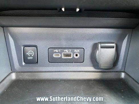 Used 2024 Nissan Sentra SV FWD image 28