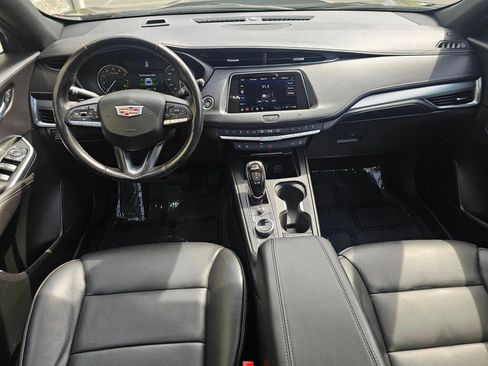 Used 2021 Cadillac XT4 Premium Luxury AWD/4WD image 22