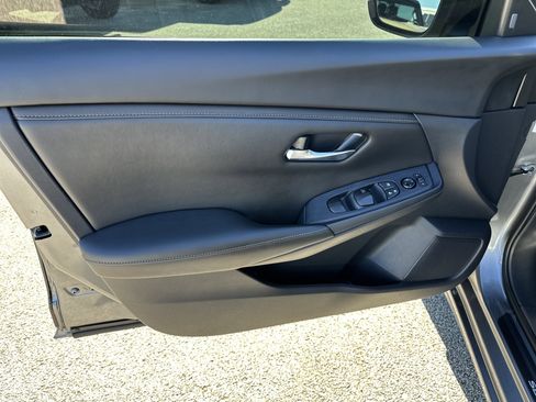 Used 2024 Nissan Sentra SV image 10