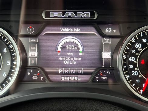 Used 2021 RAM 1500 Laramie image 22