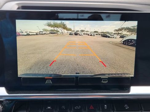 Used 2023 GMC Sierra 1500 SLT w/ SLT Premium Package image 14