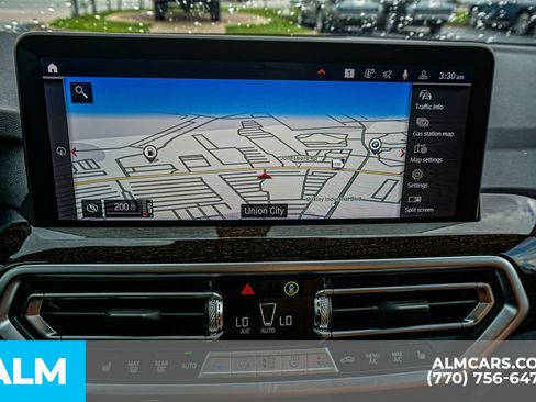 Used 2025 BMW X4 xDrive30i AWD/4WD image 39