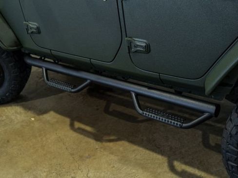 Used 2024 Jeep Wrangler Unlimited Sport AWD/4WD image 10