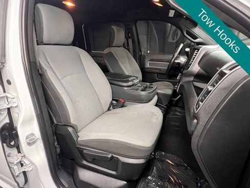 Used 2021 RAM 2500 Big Horn AWD/4WD image 8