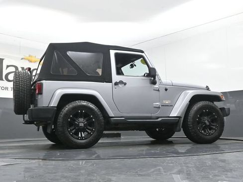 Used 2013 Jeep Wrangler Sahara w/ Dual Top Group AWD/4WD image 48