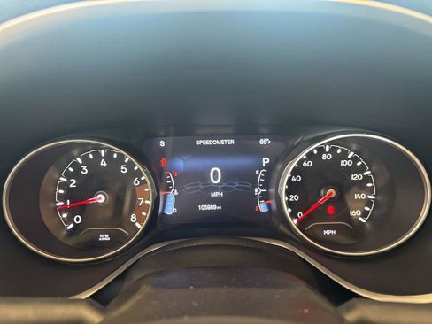 Used 2017 Jeep Compass Latitude w/ Popular Equipment Group AWD/4WD image 17