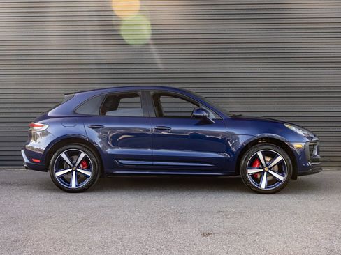 Used 2025 Porsche Macan S AWD/4WD image 8