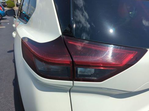 Certified 2023 Nissan Rogue SL w/ SL Premium Package FWD image 18