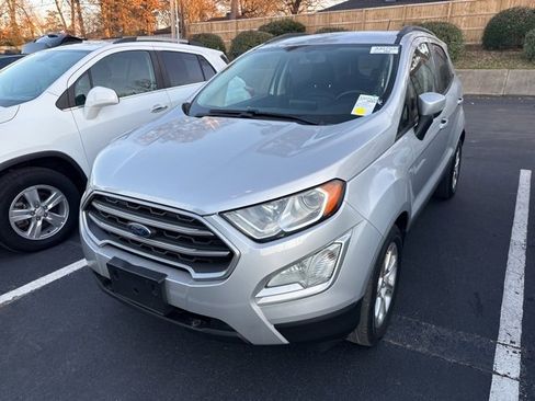 Used 2019 Ford EcoSport SE image 3
